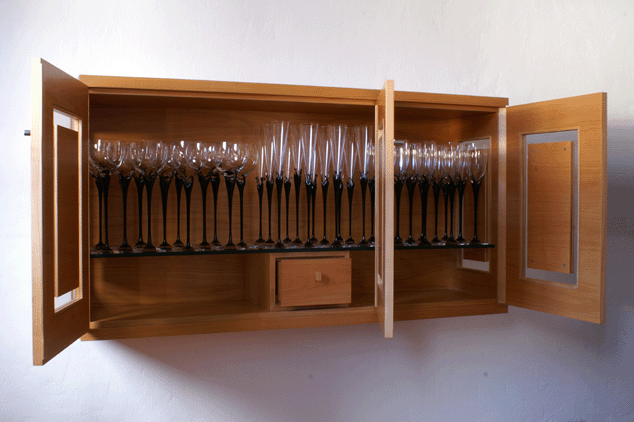 Hängesideboard